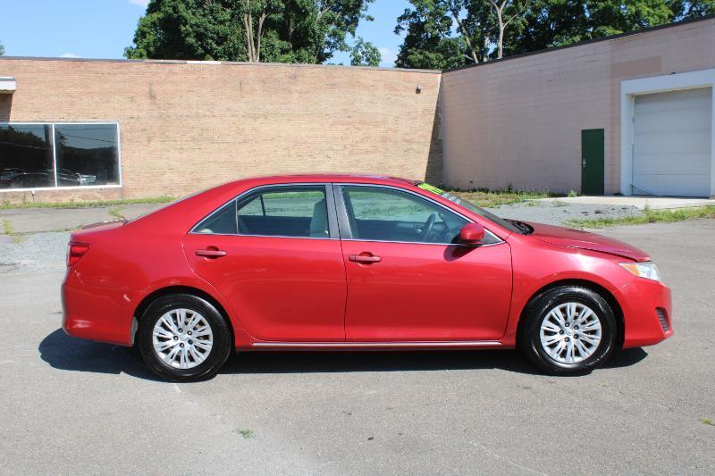 Toyota Camry LE 2012