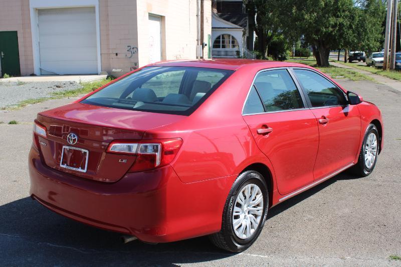 Toyota Camry LE 2012