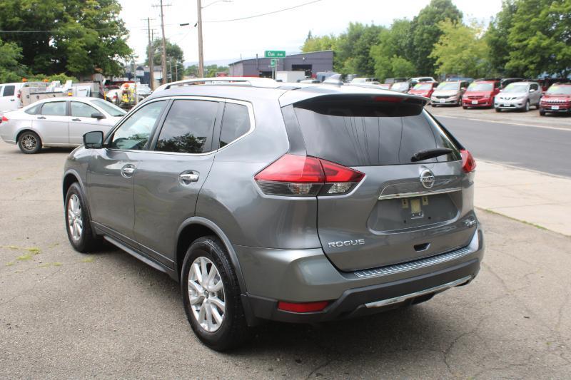 Nissan Rogue SV AWD 2017