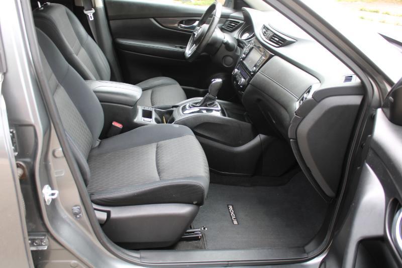 Nissan Rogue SV AWD 2017