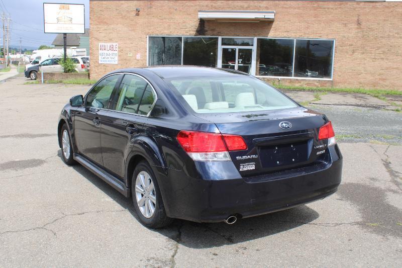 Subaru Legacy 2.5i Premium 2012