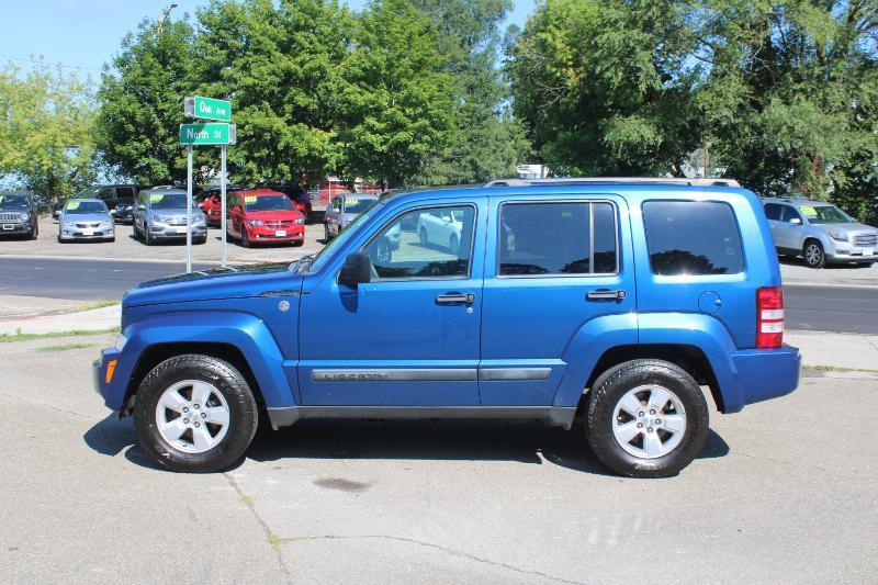 Jeep Liberty Sport 4WD 2009