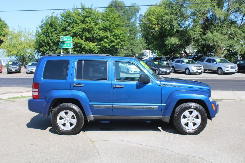 Jeep Liberty Sport 4WD 2009