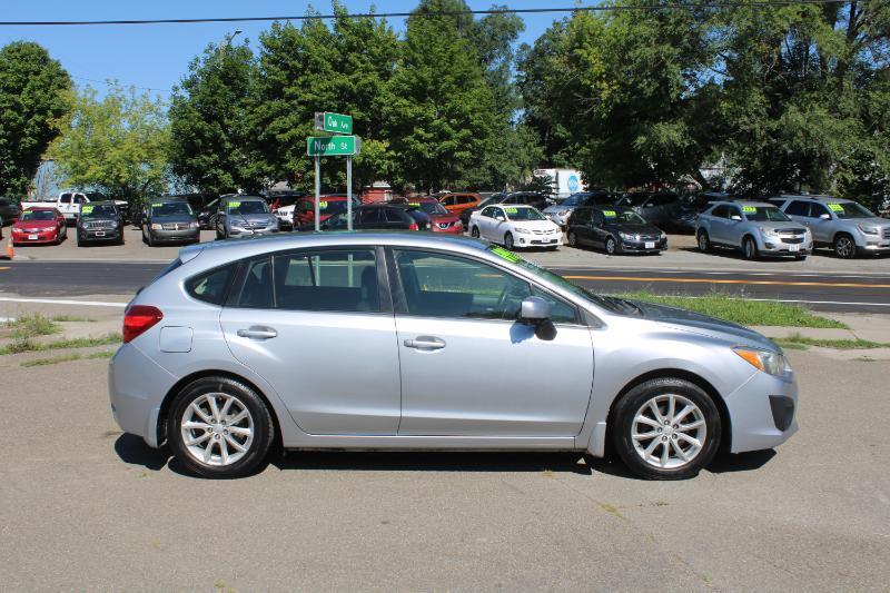 Subaru Impreza 2.0i Premium 5-Door w/All Weather Package 2013
