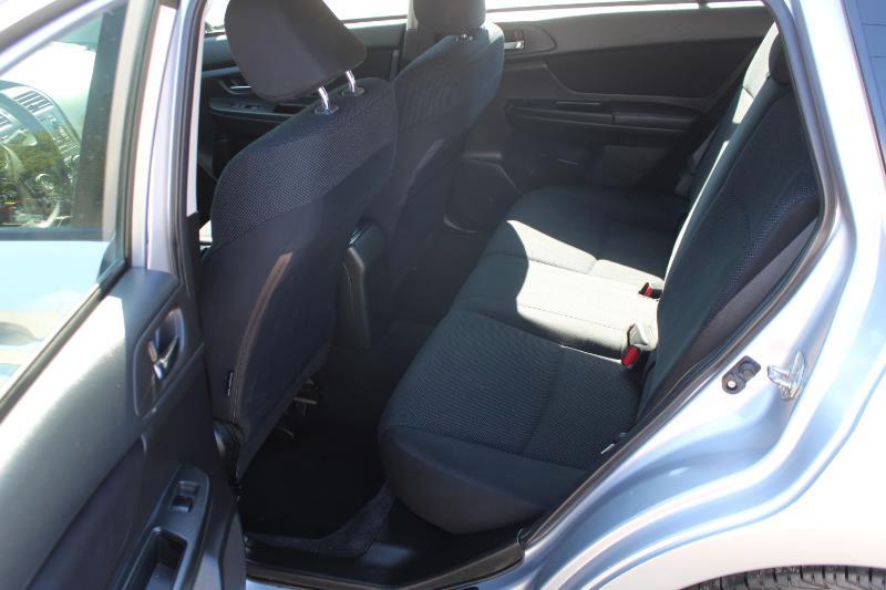 Subaru Impreza 2.0i Premium 5-Door w/All Weather Package 2013