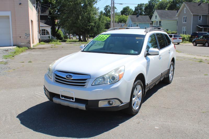 Subaru Outback 2.5i Limited 2011