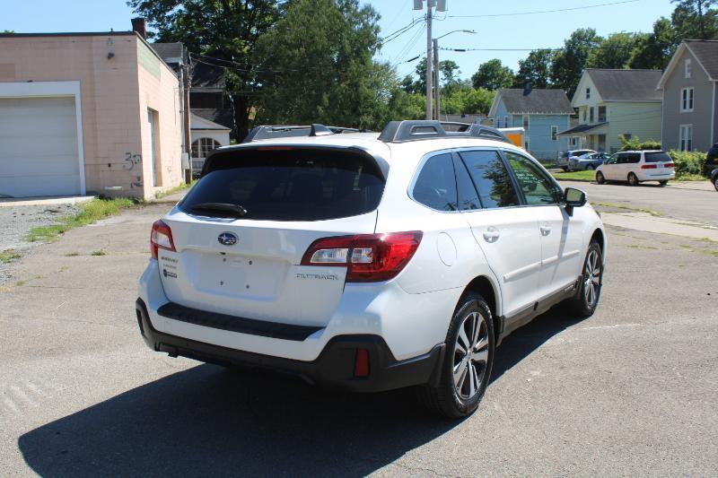 Subaru Outback 2.5i Limited 2019