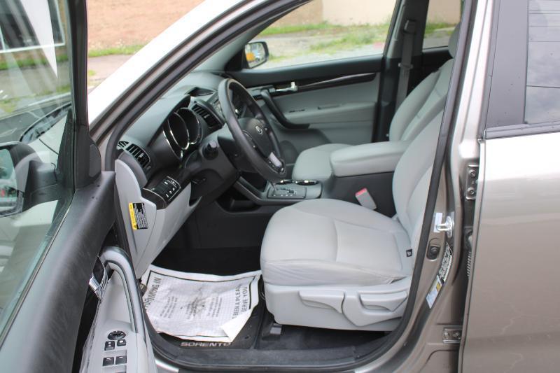 Kia Sorento LX V6 4WD 2013