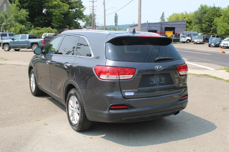 Kia Sorento LX AWD 2016