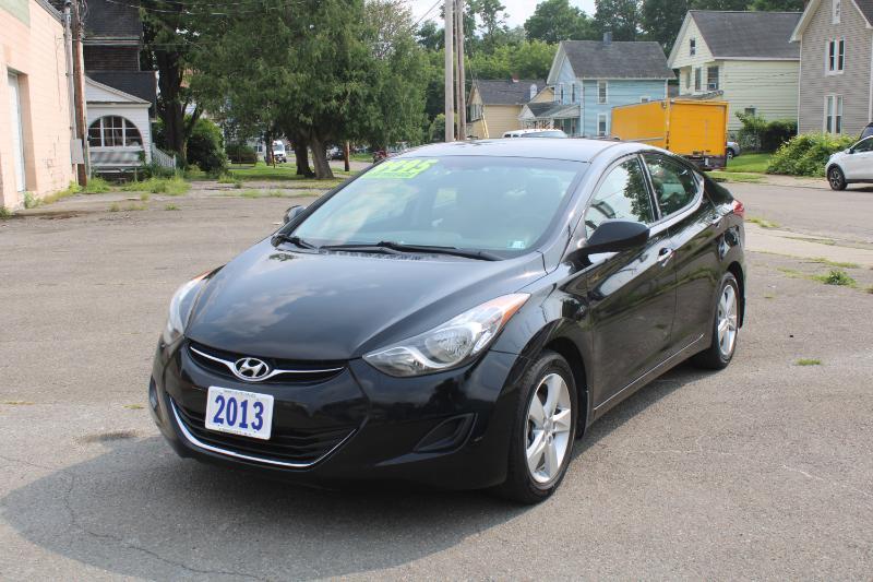Hyundai Elantra GLS A/T 2013