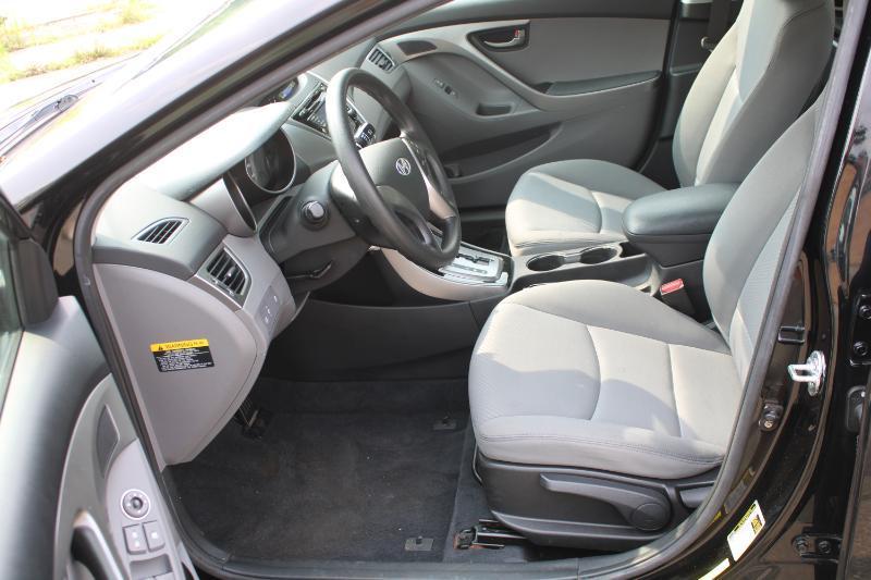 Hyundai Elantra GLS A/T 2013