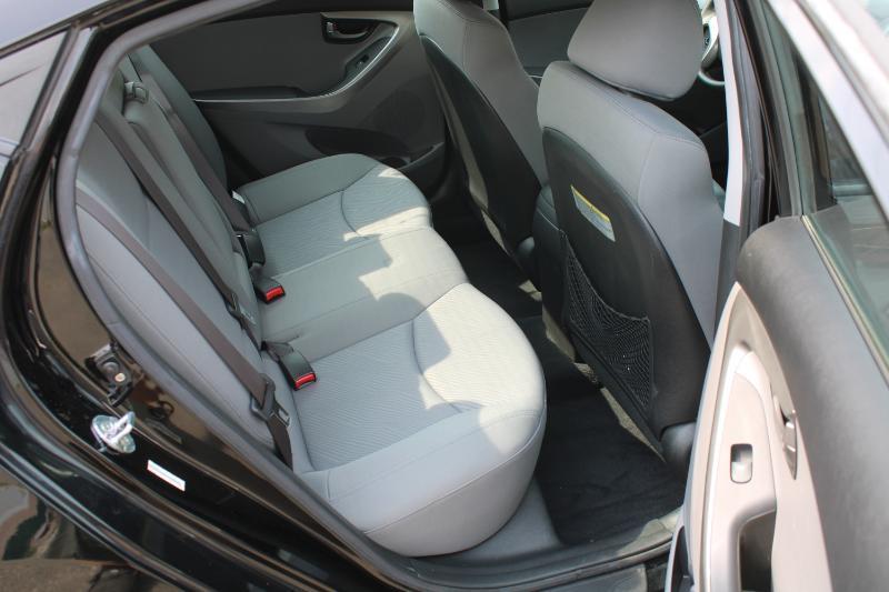 Hyundai Elantra GLS A/T 2013