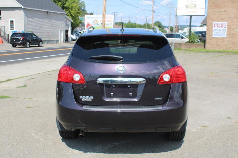 Nissan Rogue Select  2015