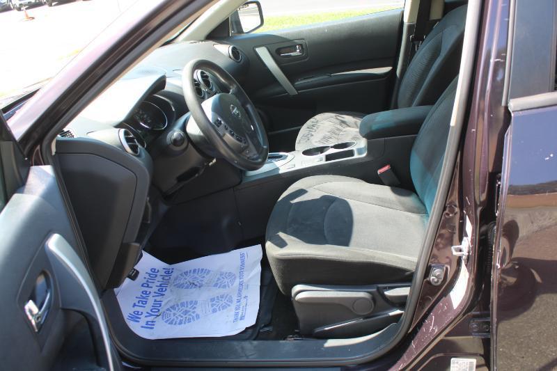 Nissan Rogue Select  2015