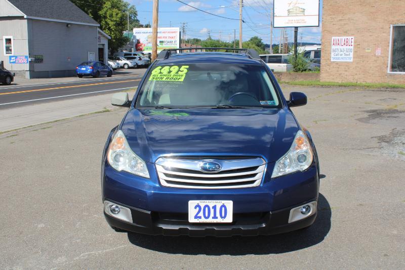 Subaru Outback 2.5i Premium 2010