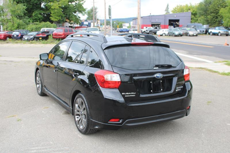 Subaru Impreza 2.0i Sport Limited PZEV 5-Door 2016