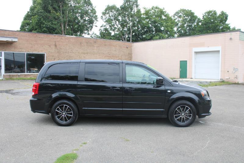 Dodge Grand Caravan SE 2014