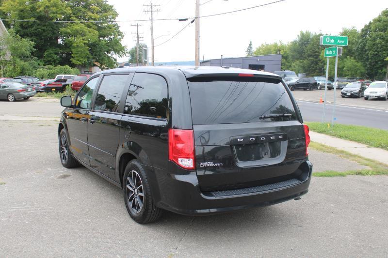 Dodge Grand Caravan SE 2014