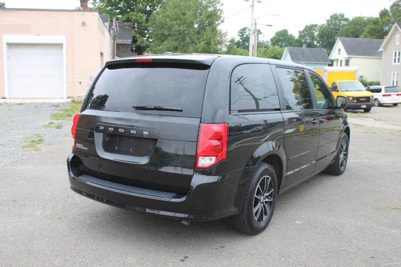 Dodge Grand Caravan SE 2014