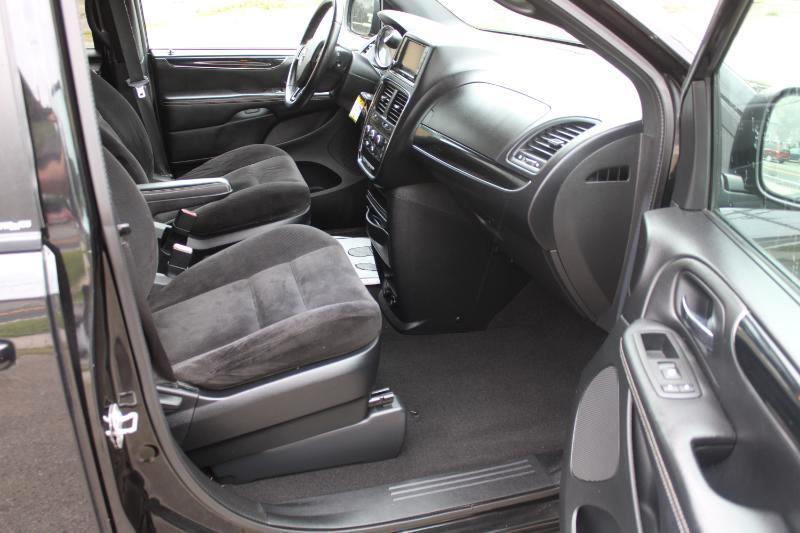 Dodge Grand Caravan SE 2014