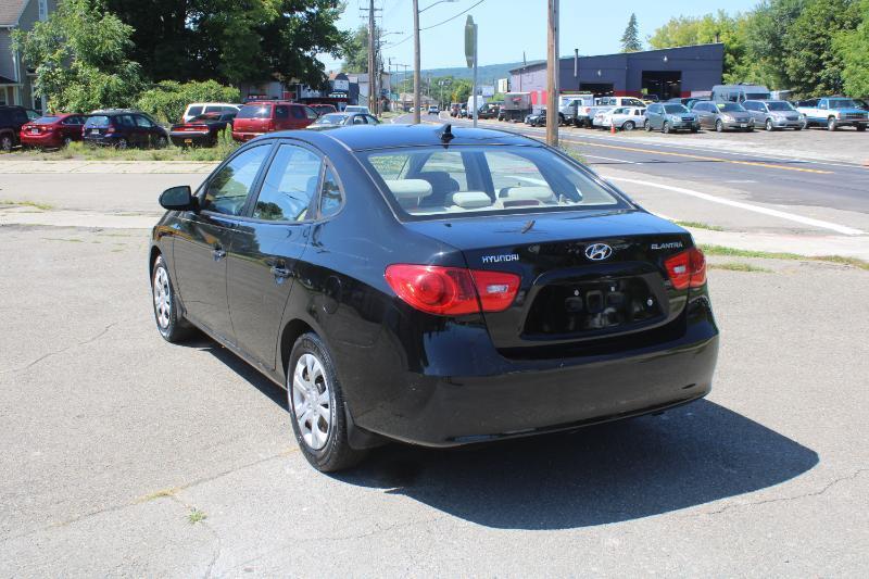 Hyundai Elantra GLS 2009