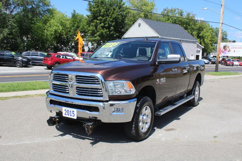 RAM 3500 SLT Crew Cab SWB 4WD 2015