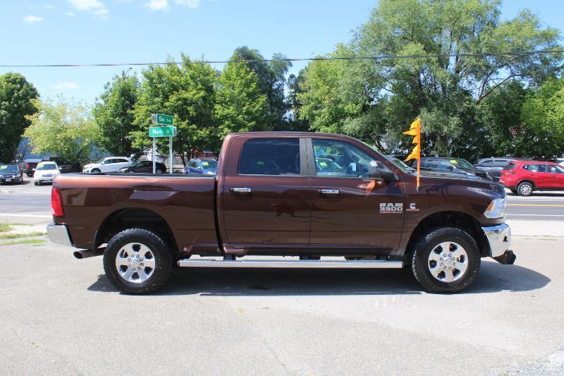 RAM 3500 SLT Crew Cab SWB 4WD 2015