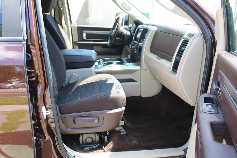 RAM 3500 SLT Crew Cab SWB 4WD 2015