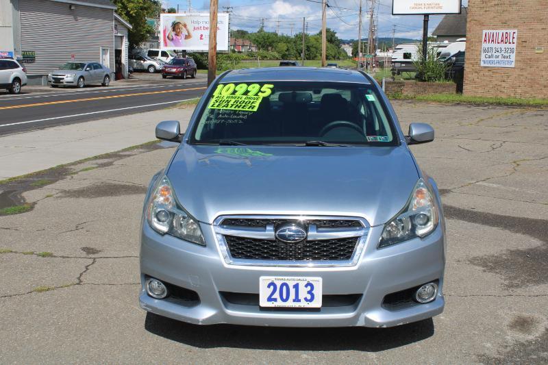 Subaru Legacy 2.5i Limited 2013