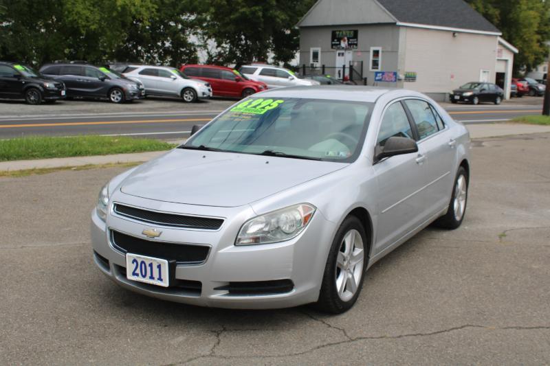 Chevrolet Malibu LS 2011