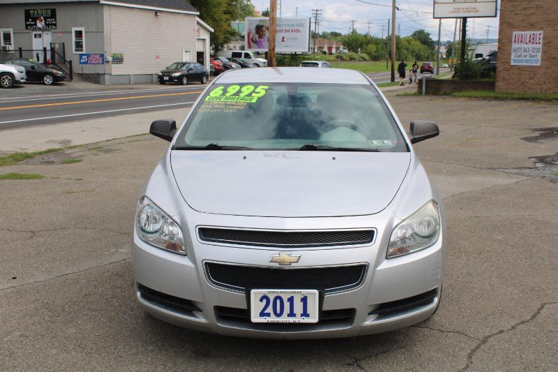 Chevrolet Malibu LS 2011