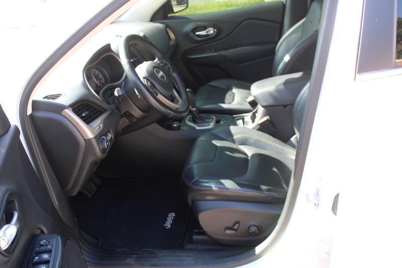 Jeep Cherokee Limited 4WD 2015