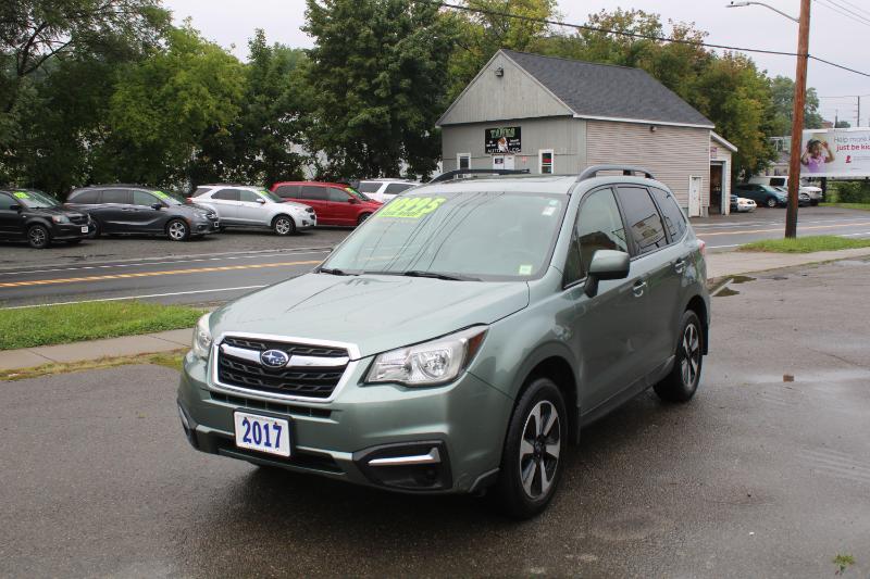 Subaru Forester 2.5i Premium PZEV CVT 2017