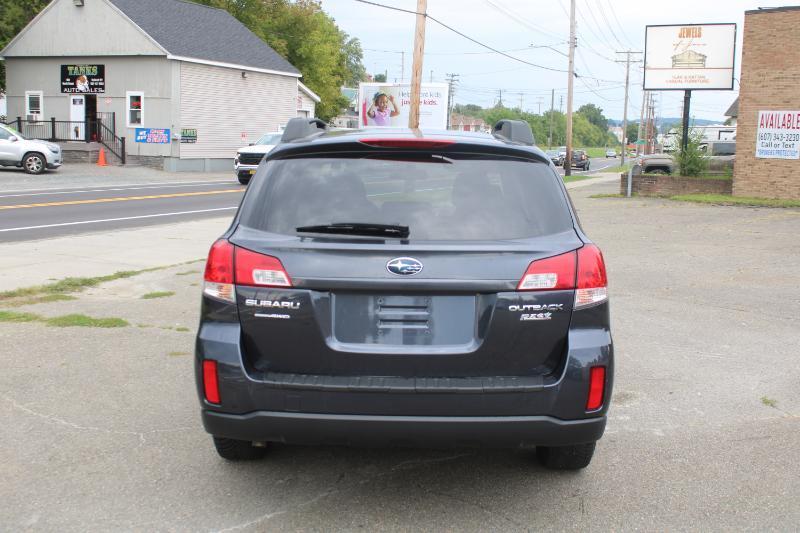 Subaru Outback 2.5i Premium 2010