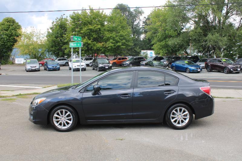 Subaru Impreza 2.0i Premium 4-Door w/All Weather Package 2013