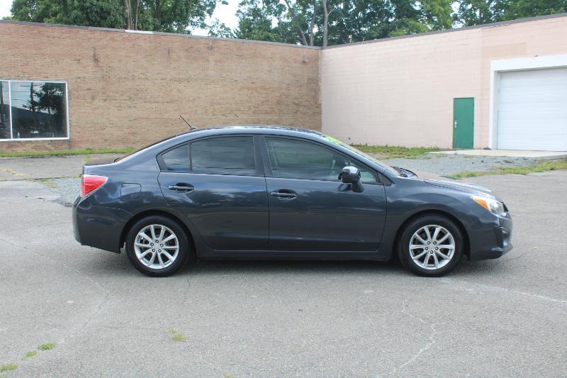 Subaru Impreza 2.0i Premium 4-Door w/All Weather Package 2013