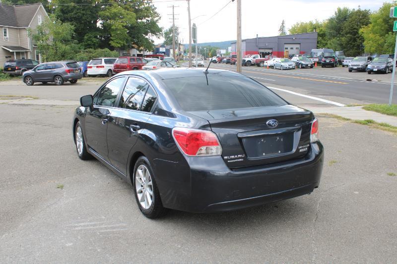 Subaru Impreza 2.0i Premium 4-Door w/All Weather Package 2013