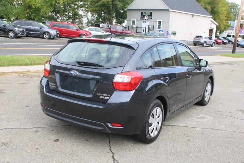 Subaru Impreza 2.0i PZEV CVT 5-Door 2015