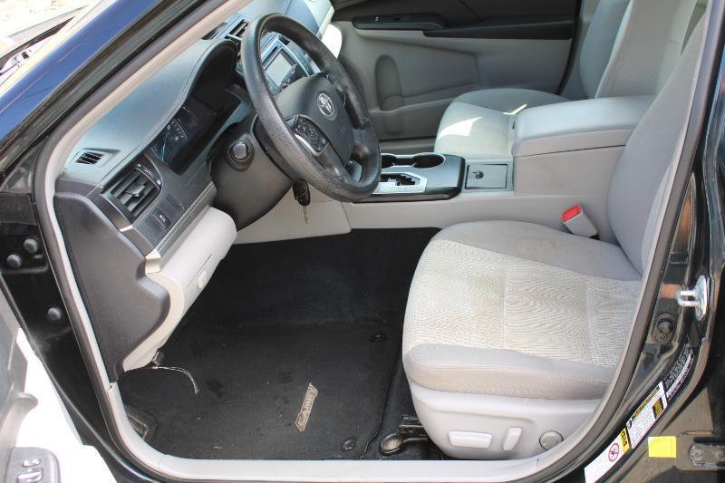 Toyota Camry LE 2012