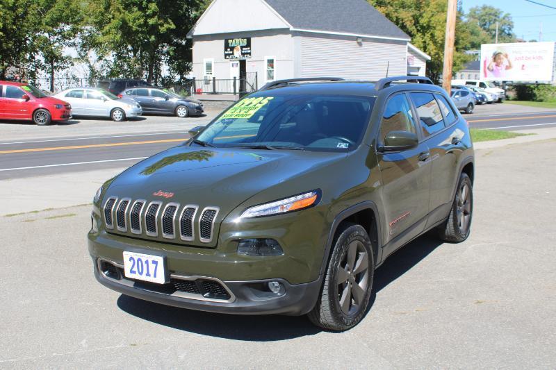 Jeep Cherokee Latitude 4WD 2017