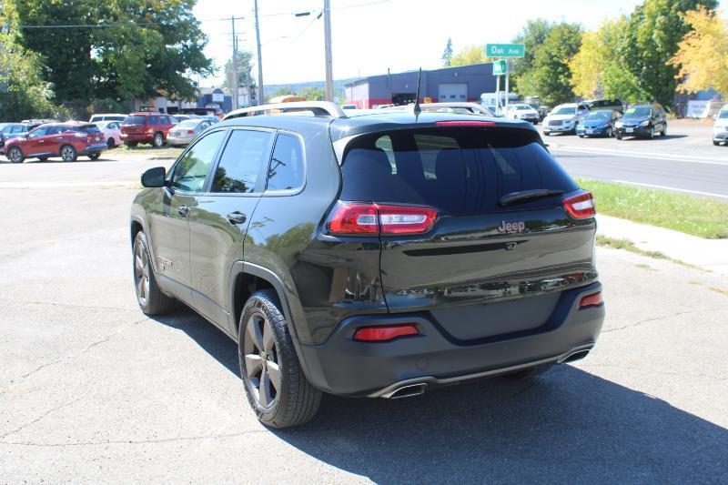 Jeep Cherokee Latitude 4WD 2017