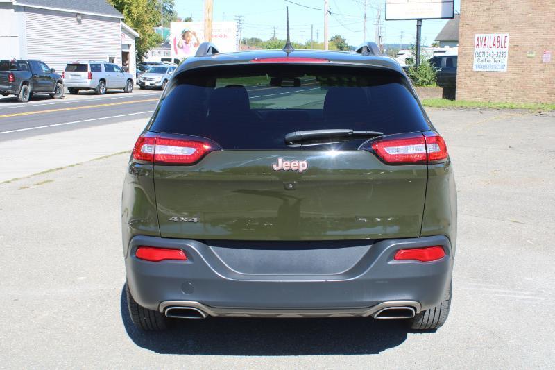 Jeep Cherokee Latitude 4WD 2017