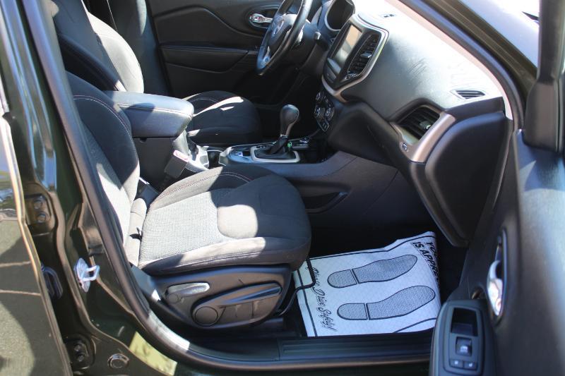 Jeep Cherokee Latitude 4WD 2017