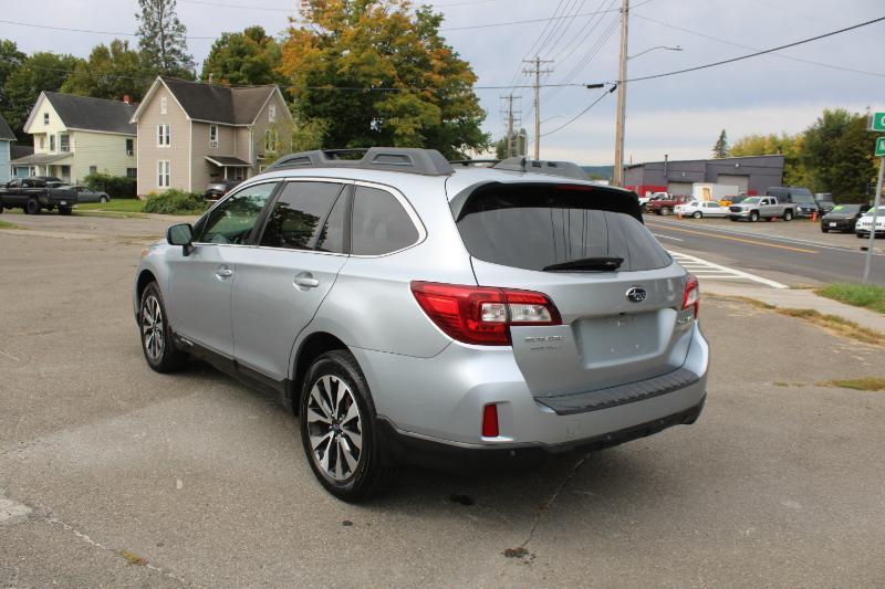 Subaru Outback 2.5i Limited 2017
