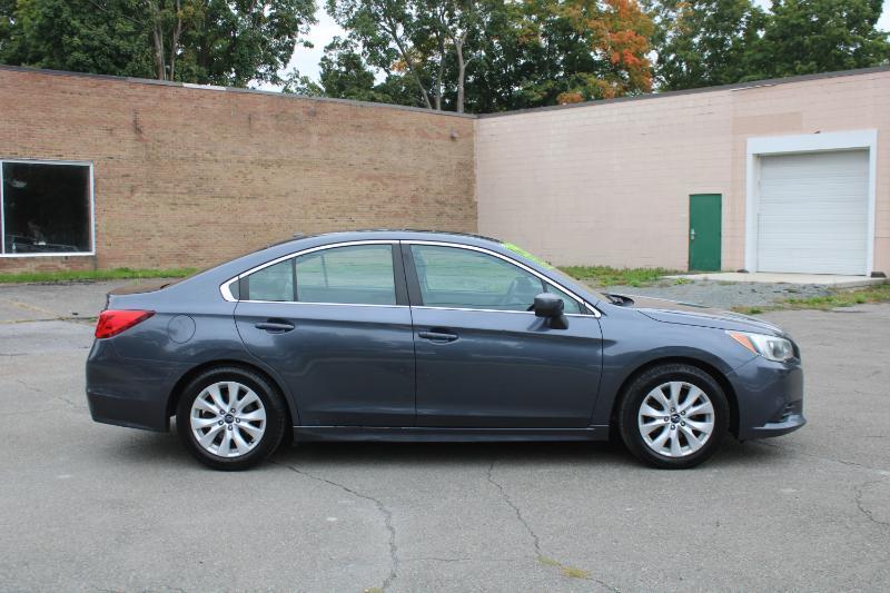 Subaru Legacy 2.5i Premium 2015