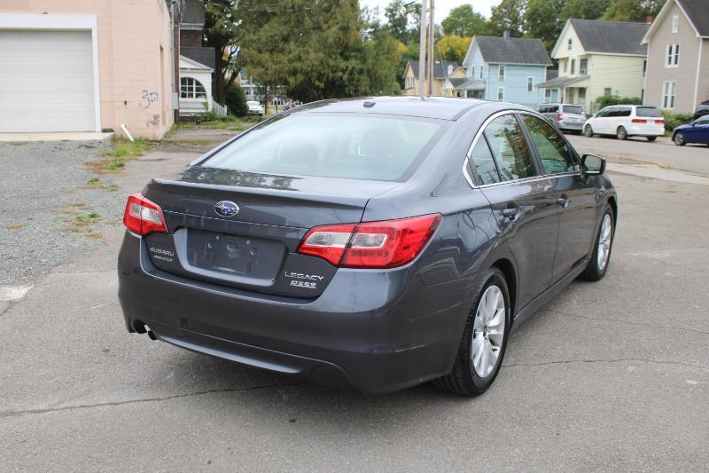 Subaru Legacy 2.5i Premium 2015
