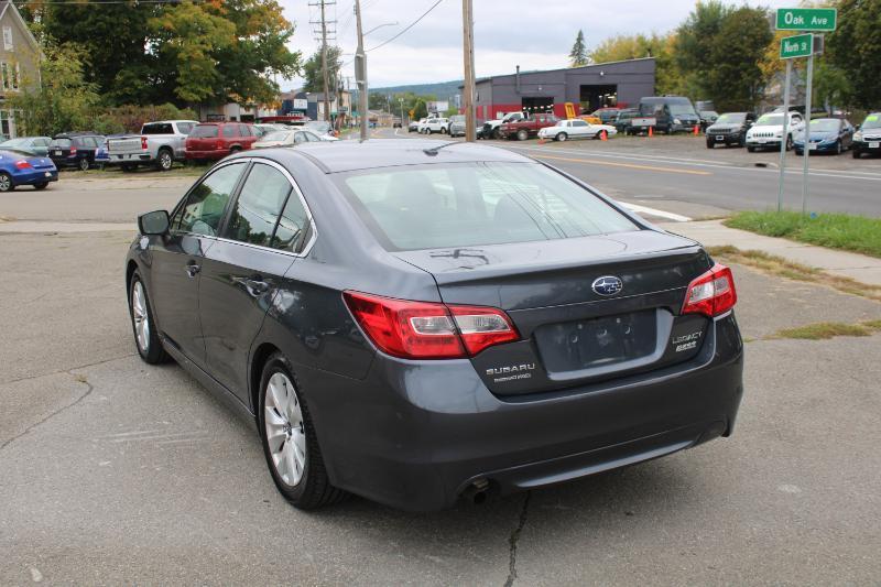 Subaru Legacy 2.5i Premium 2015
