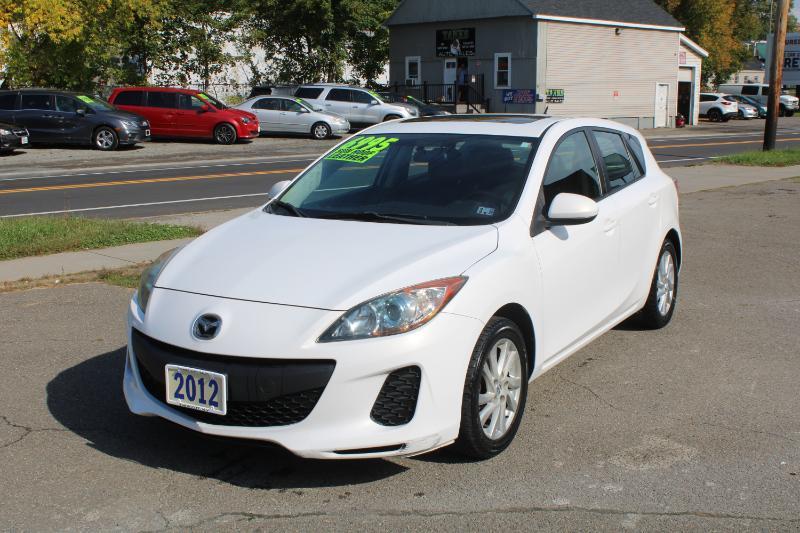Mazda MAZDA3 I Grand Touring 5-Door 2012
