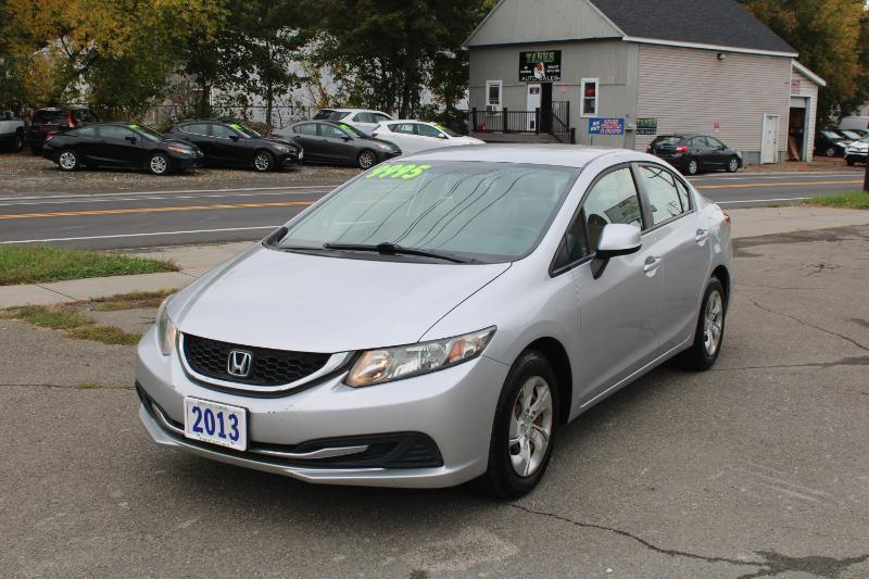 Honda Civic LX Sedan 5-Speed AT 2013
