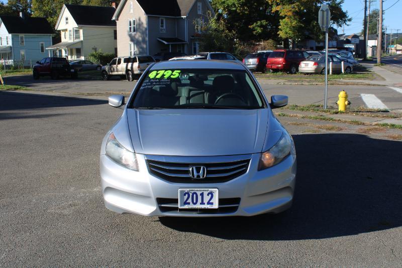 Honda Accord LX sedan AT 2012